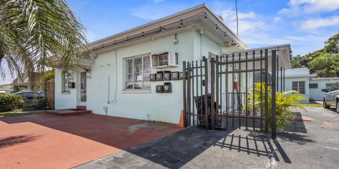 Commercial Property for Sale in Riviera Beach Florida 33404